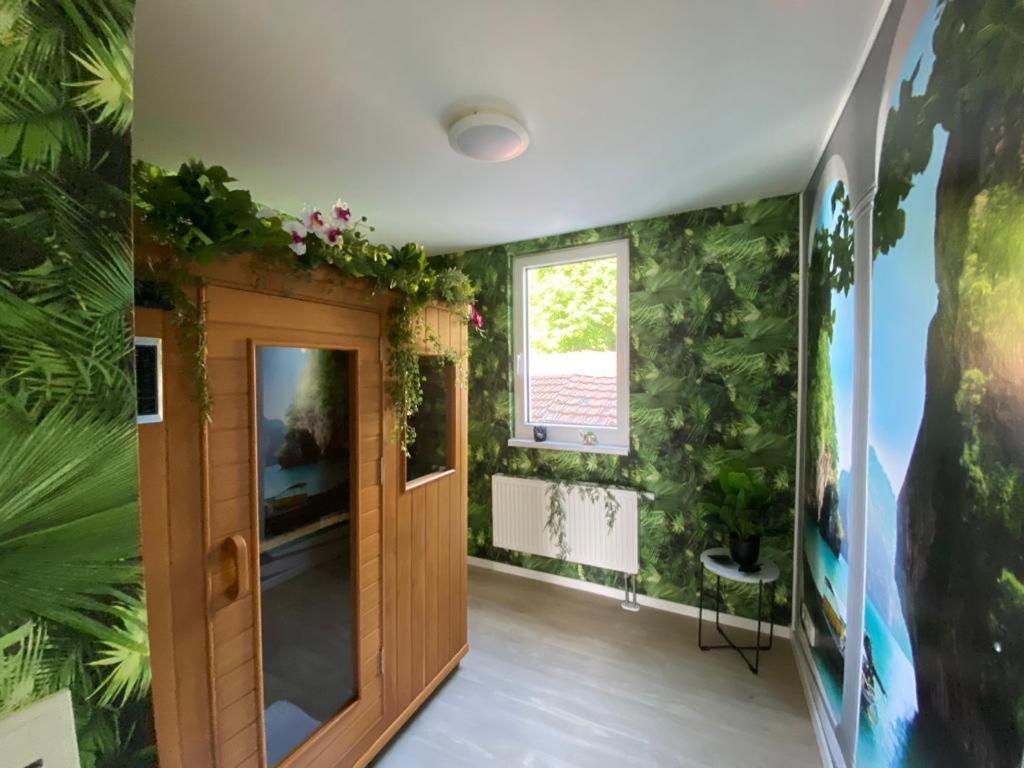 Schoene Ferienwohnung „Zum Glueck Tropical“ Eisenach Exterior foto
